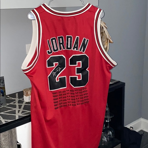 mitchell and ness knockoff
